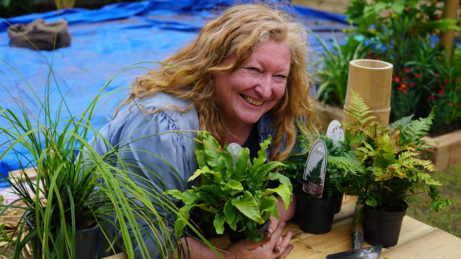 Charlie Dimmock in fight for screen time as four new gardeners join ...